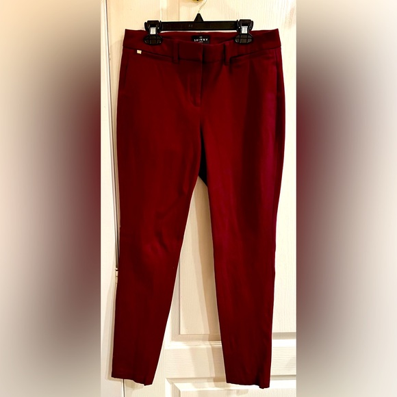 White House Black Market Skinny Ankle Pants in burgandy - Picture 1 of 4